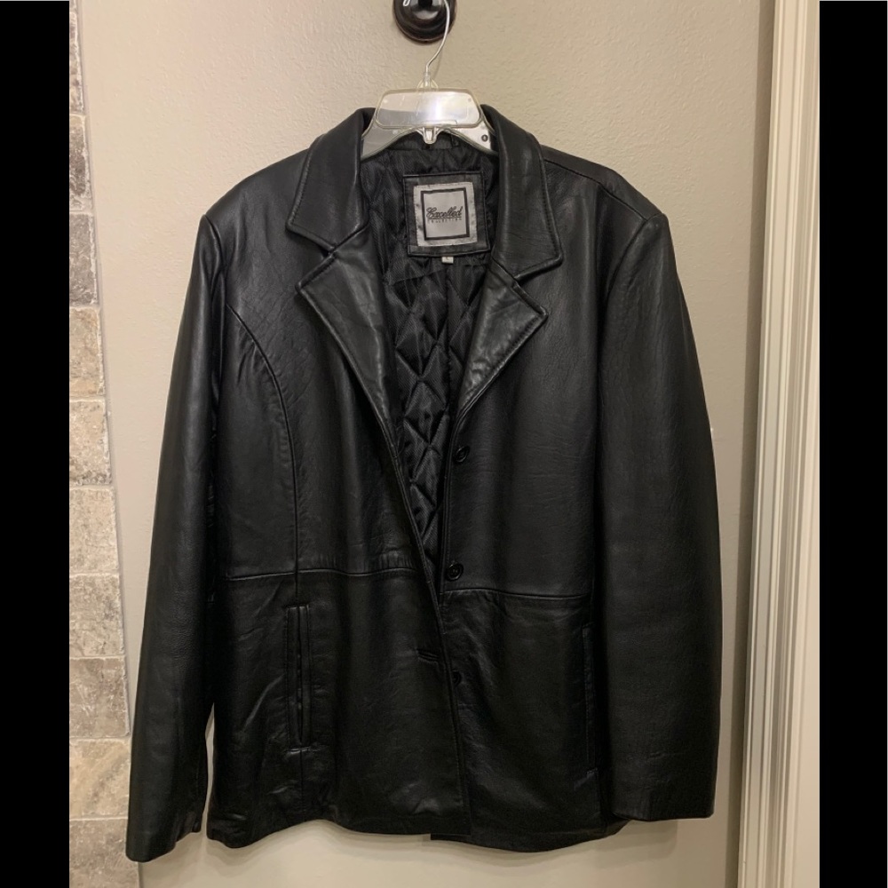 Women’s leather coat